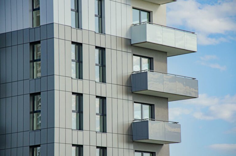 Jak kupić mieszkanie od syndyka - poradnik